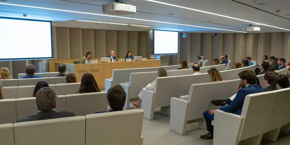 La agenda sindical para la próxima legislatura, a debate en la última sesión de ‘Pérez-Llorca Laboral al Día’
